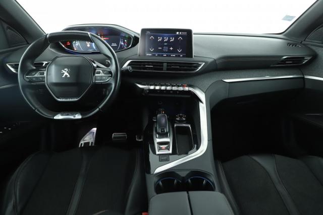 Peugeot 3008 image 2