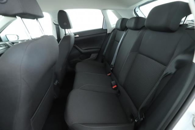 Volkswagen Polo image 8