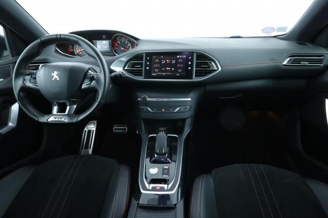 Peugeot 308 image 8