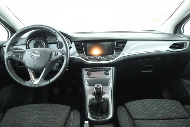 Opel Astra image 1