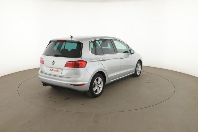 Volkswagen Golf Sportsvan image 4