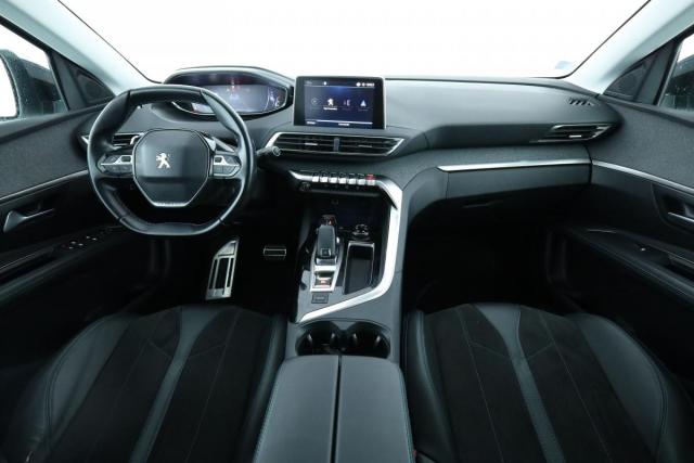 Peugeot 3008 image 1