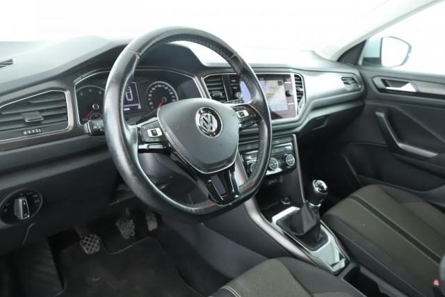 Volkswagen T-Roc image 1