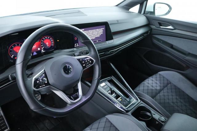 Volkswagen Golf image 5