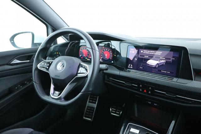 Volkswagen Golf image 8