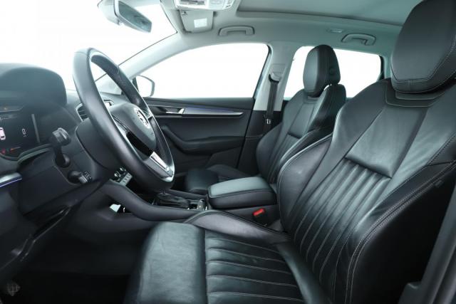 Skoda Karoq image 7