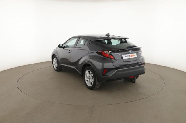Toyota C-Hr image 5