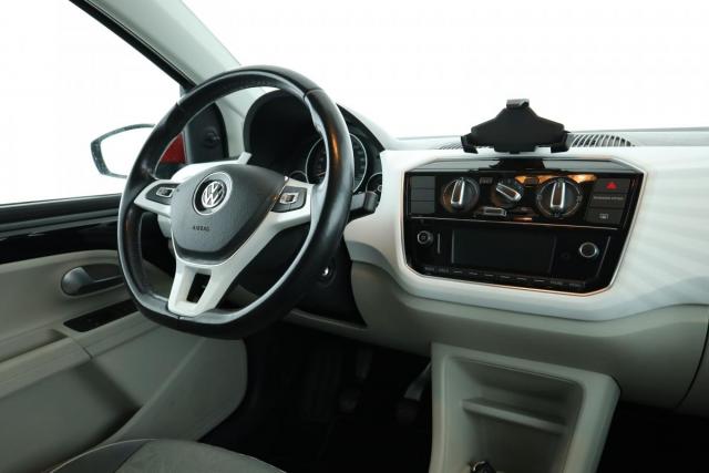 Volkswagen Up! image 1