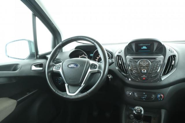 Ford Tourneo image 5