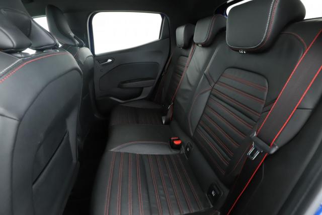 Renault Clio image 6
