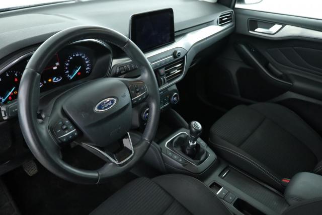 Ford Focus image 7
