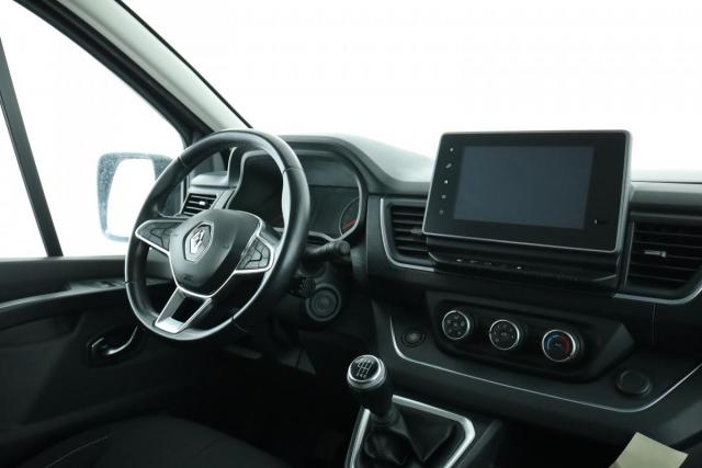 Renault Trafic image 1