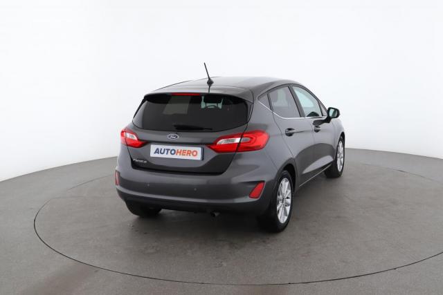 Ford Fiesta image 2