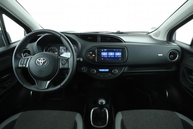 Toyota Yaris image 5