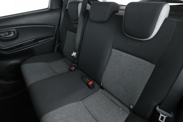 Toyota Yaris image 3