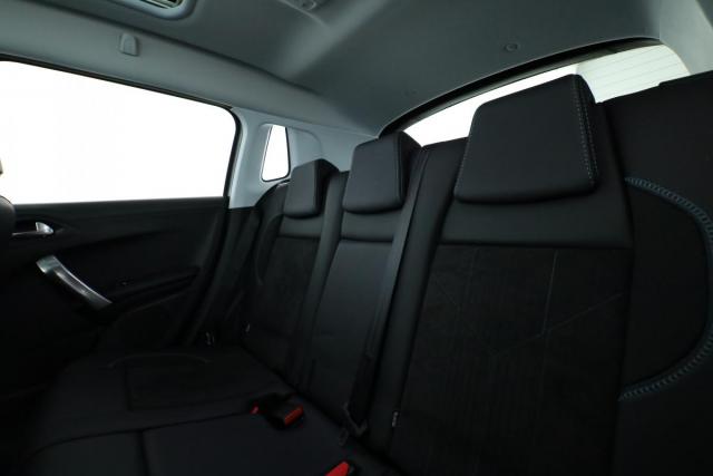 Peugeot 2008 image 5