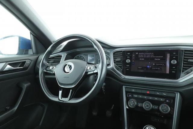 Volkswagen T-Roc image 8
