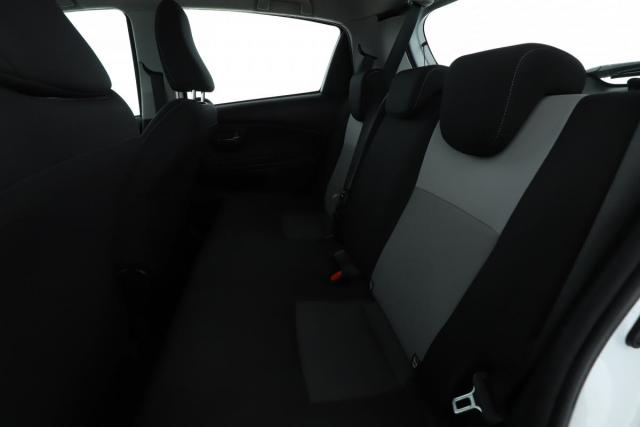 Toyota Yaris image 7