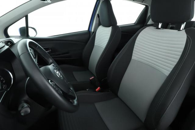 Toyota Yaris image 9