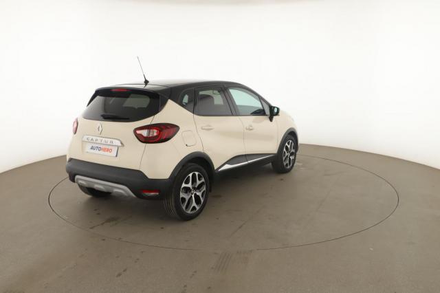 Renault Captur image 1