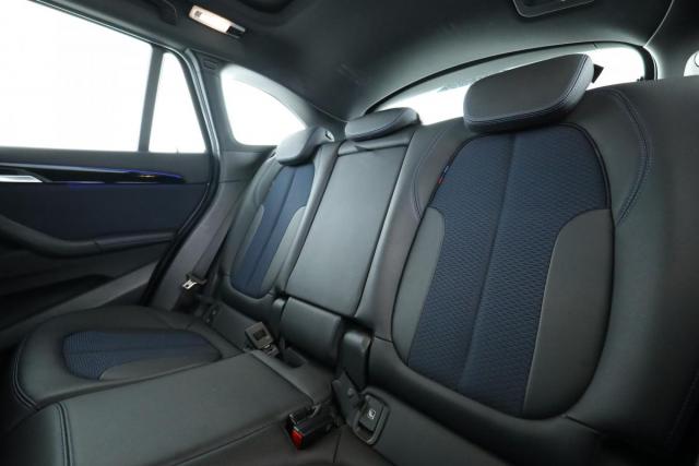 Bmw X1 image 9