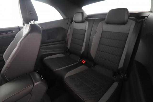 Volkswagen T-Roc image 2