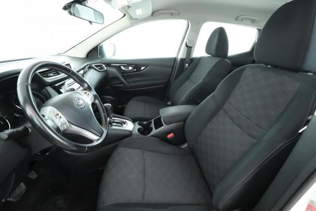 Nissan Qashqai image 8
