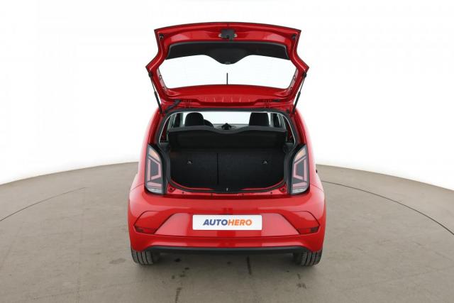 Volkswagen Up! image 6