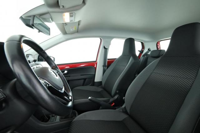 Volkswagen Up! image 9