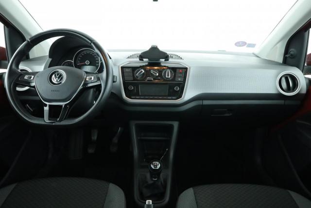 Volkswagen Up! image 2