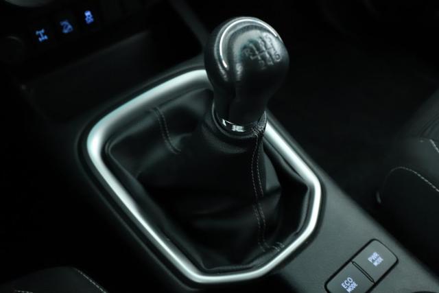 Toyota Hilux image 3