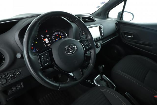 Toyota Yaris image 7