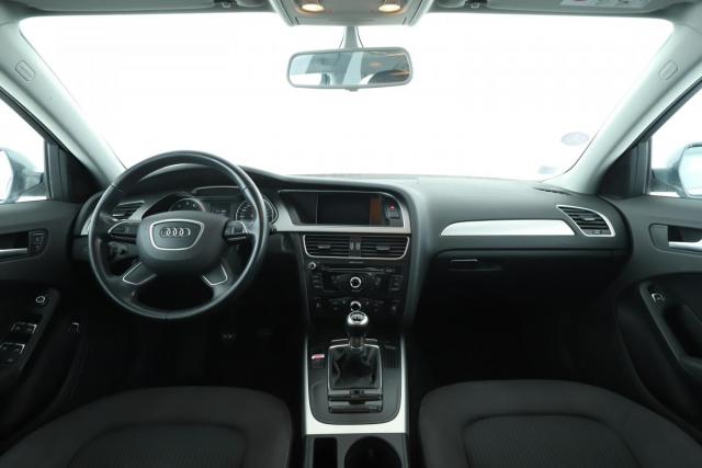 Audi A4 image 4