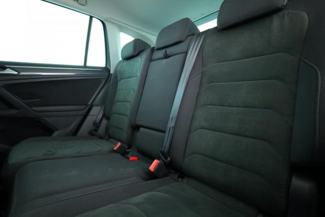 Volkswagen Tiguan image 8