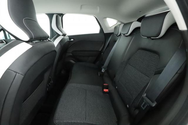 Renault Captur image 6