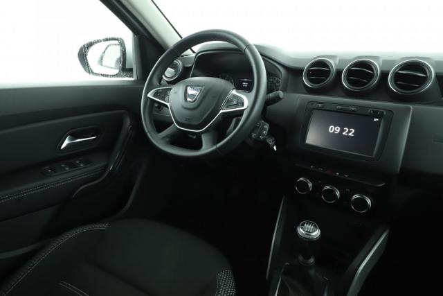 Dacia Duster image 3