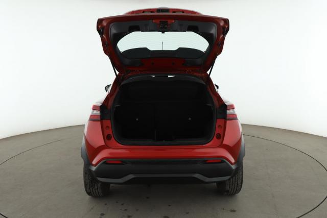 Nissan Juke image 4