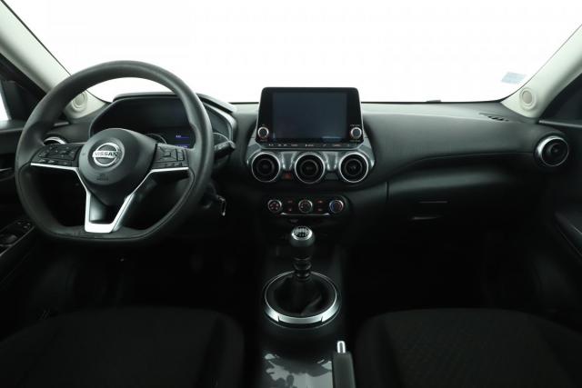Nissan Juke image 7