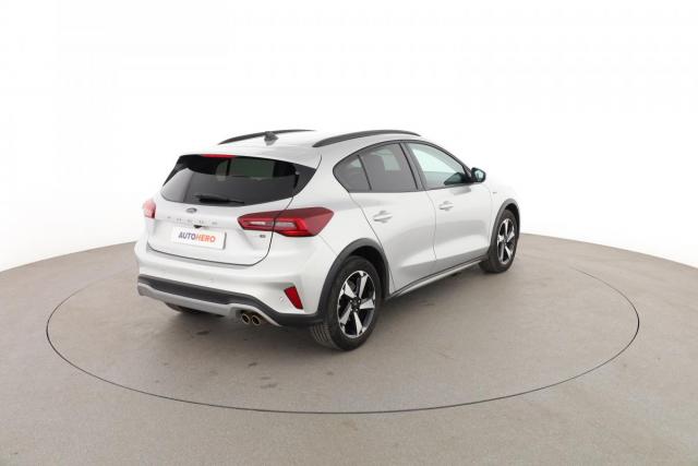Ford Focus image 2