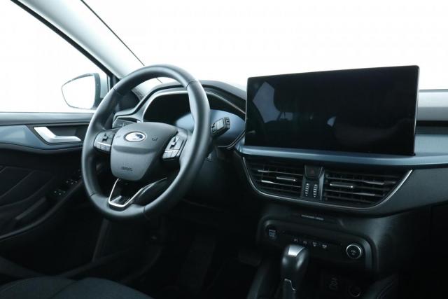 Ford Focus image 5
