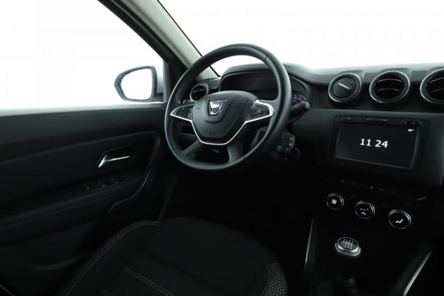Dacia Duster image 8