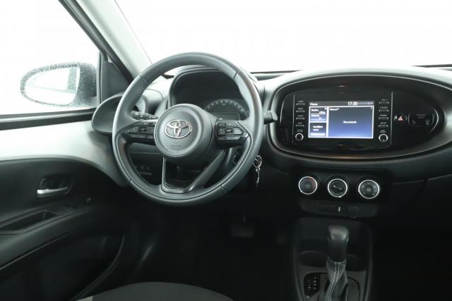 Toyota Aygo X image 2