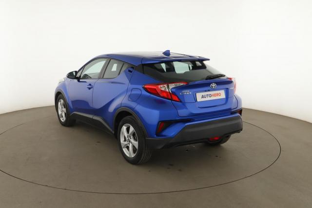 Toyota C-Hr image 5