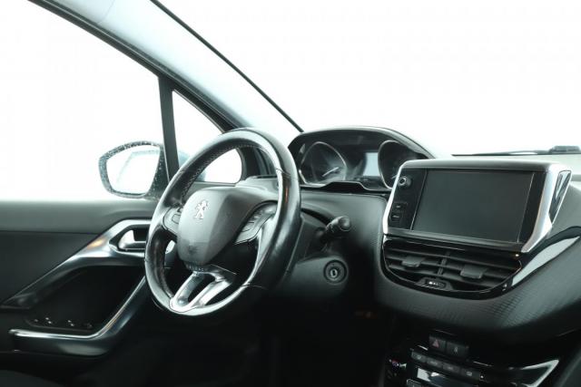 Peugeot 2008 image 4