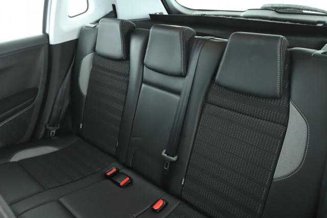 Peugeot 2008 image 7