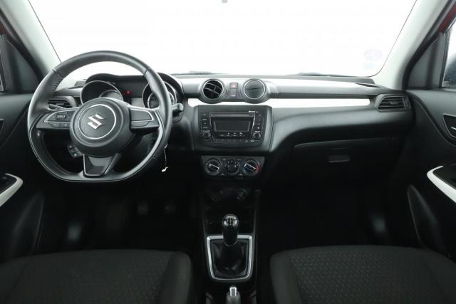 Suzuki Swift image 2
