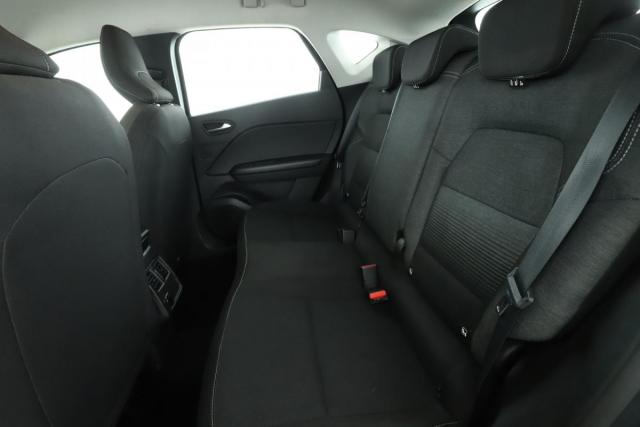 Renault Captur image 8