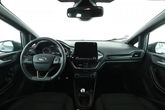 Ford Fiesta image 3