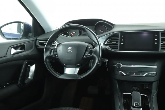 Peugeot 308 image 7