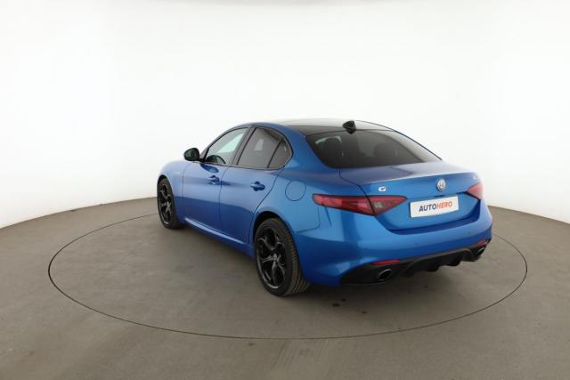 Alfa Romeo Giulia image 8